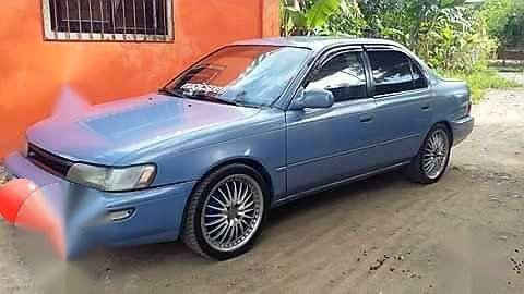 Toyota Corolla Gli 1995 VTi MT Blue For Sale 
