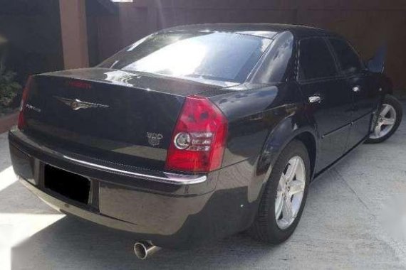 Chrysler 300C 2010 2.7 AT Black For Sale 