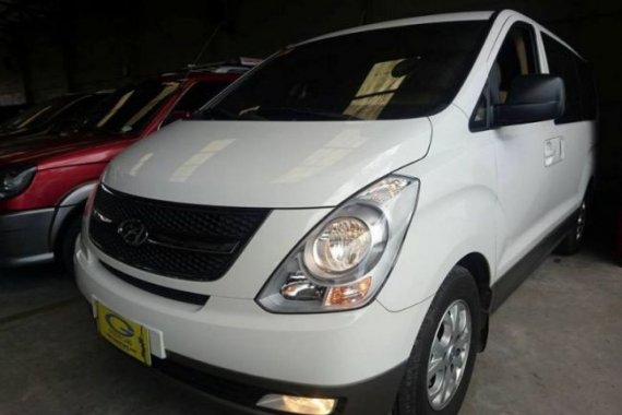 2015 Hyundai Starex for sale 