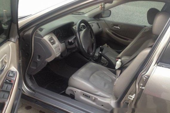 Honda Accord 2000 M/T for sale 