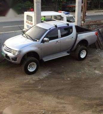 2010 Mitsubishi Strada Glx MT Silver For Sale 