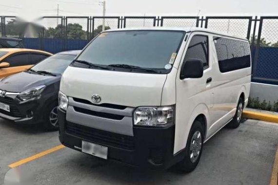 2015 Toyota Hi ace Commuter MT White For Sale 