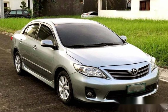 Good as new TOYOTA ALTIS AT 2011 for sale