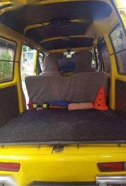 Suzuki Multicab Van 2005 AT Yellow For Sale 