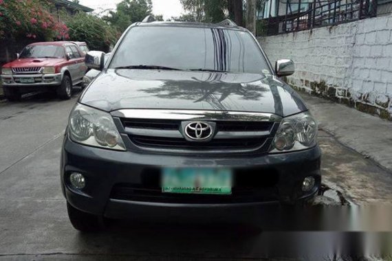 Well-maintained 2008 Toyota Fortuner G for sale