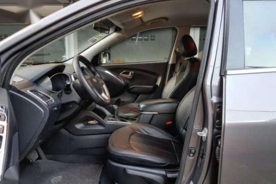 First Owned 2011 Hyundai Tucson AT For Sale