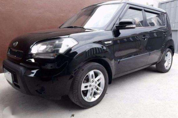 Kia Soul 1.6 Top of the Line Black 2011 AT For Sale 