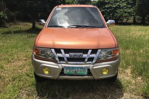  Isuzu Crosswind 2010 Year 150K FOR SALE