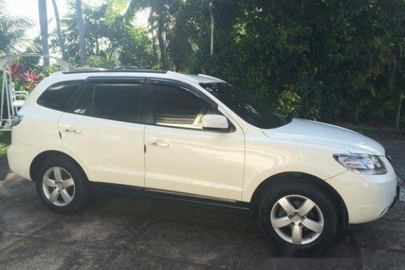 Hyundai Santa Fe 2007 white for sale