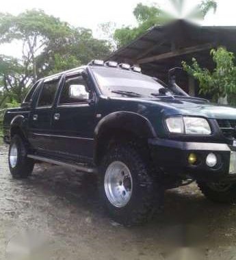 Isuzu Fuego 2002 for sale