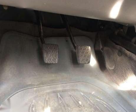 Toyota Corolla Lovelife LE 2004 White For Sale 