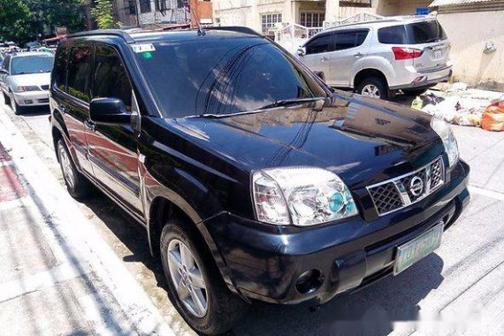 Nissan X-Trail 2011 black for sale