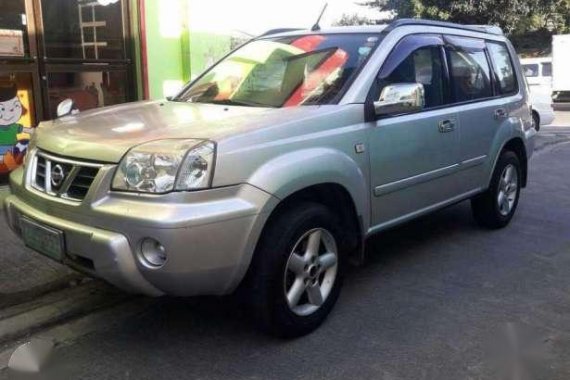 Super Fresh Nissan Xtrail 4x2 2007 AT For Sale