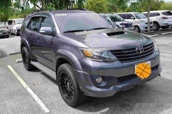 Toyota Fortuner 2015 grey for sale