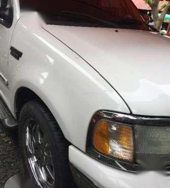 Ford Expedition XLT 2000 AT White For Sale 