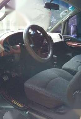 Hyundai Starex 2002 MT White Van For Sale 