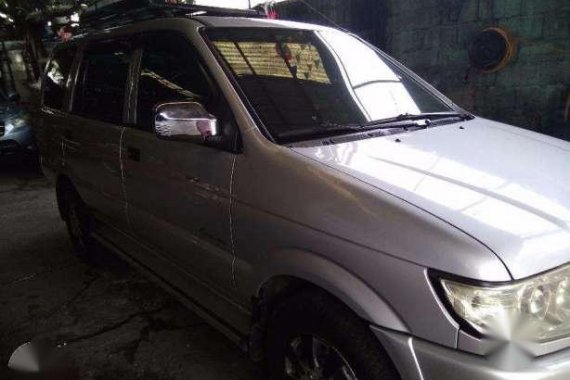 Isuzu Crosswind XL 2011 MT FOR SALE