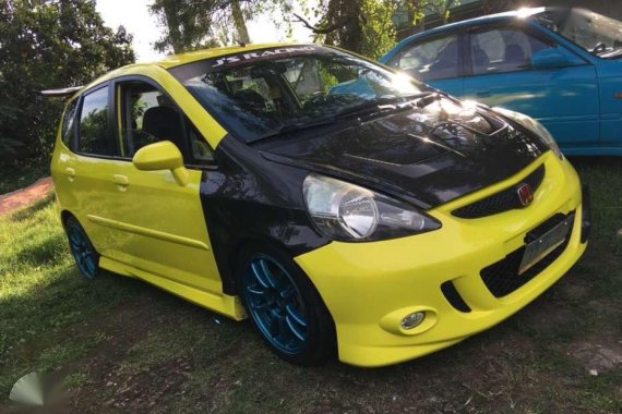 2004 Honda Jazz DSI 1.3 MT Yellow For Sale 