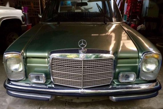 1972 Mercedes Benz 220G W115 body for sale