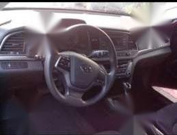 Hyundai Elantra 2016 AT Red Sedan For Sale 