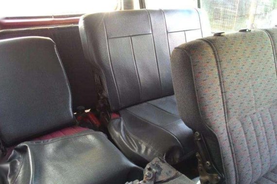 Hyundai Grace Van 2.5 2000 Red For Sale 