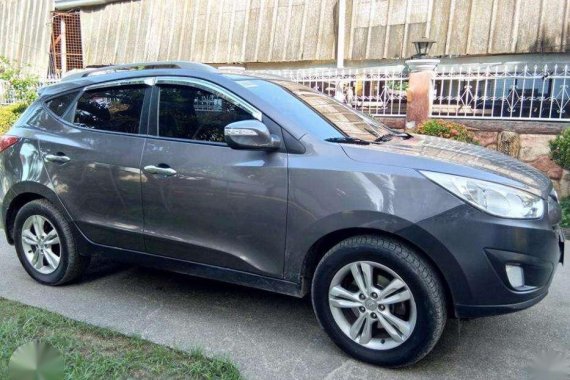 2012 Hyundai Tucson AT Gray SUV For Sale 