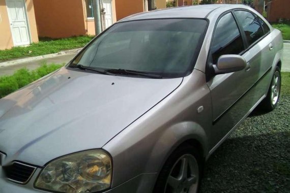 Chevrolet Optra 2004 Manual Silver For Sale 