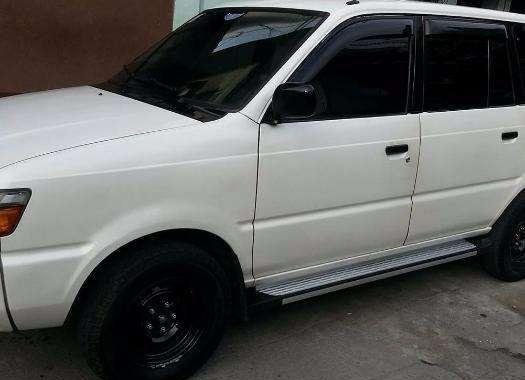 Toyota Revo 99 White for sale