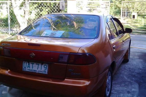 Nissan Sentra EX Saloon 1995 MT Orange For Sale 