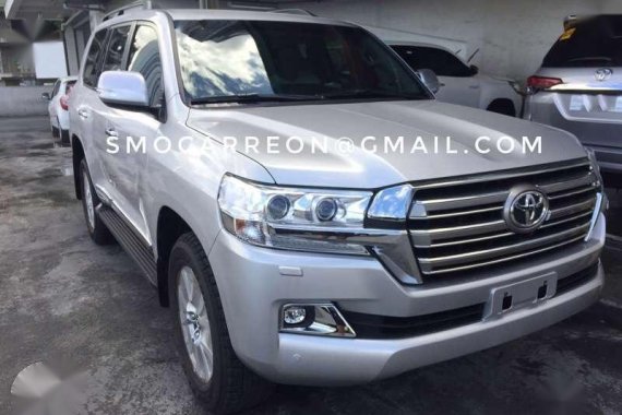 2017 LAND CRUISER (brand new) on hand units