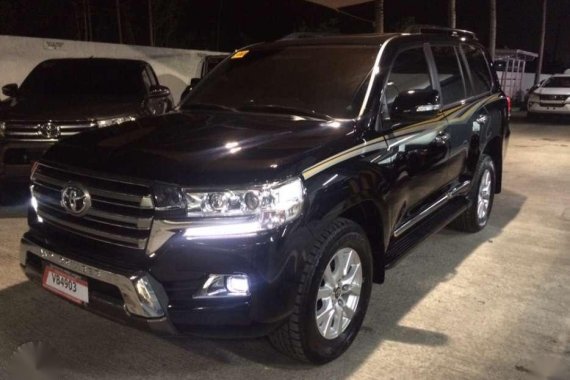 2018 Toyota Land Cruiser LC200 Full Option for sale