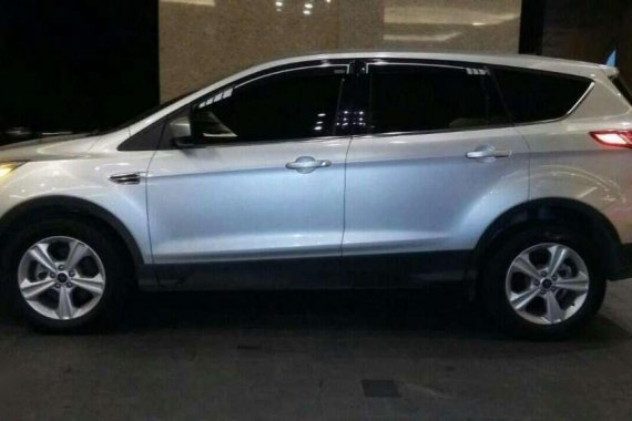 Rush saleFord Escape silver 2016 model