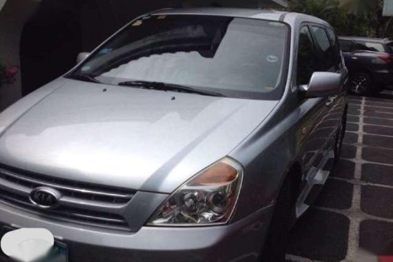 Kia Carnival 2010 model AT for sale