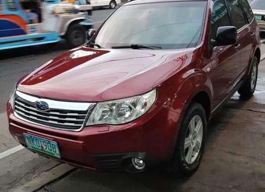 Subaru Forester 2009 red for sale