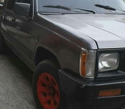 Silver Mitsubishi L200 (pick up) for sale