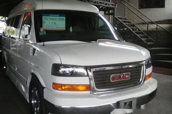 Well-kept GMC Savana 2009 for sale 