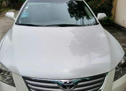 Toyota Camry 2007 G pearl white for sale