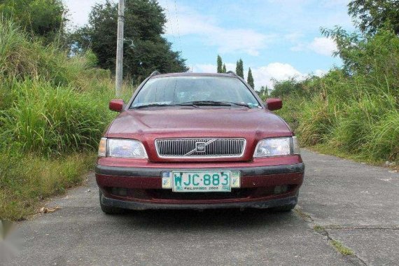 For sale 2000 VOLVO V40 - 2.0 Station Wagon