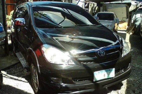 Well'-kept Toyota Innova 2008 for sale 