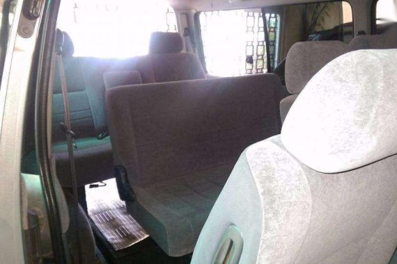 2003 Toyota Hiace Grandia for sale