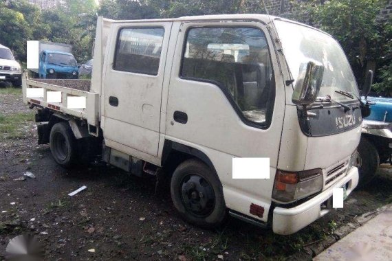 For sale 2008 Isuzu Elf minidump 4hf1 NKR double cab truck