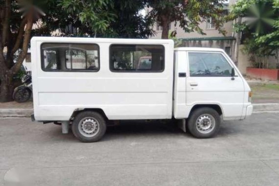 2006 Mitsubishi L300 FB white for sale