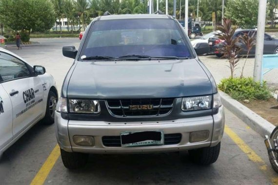 Isuzu Crosswind XUV 2002 AT Gray For Sale 