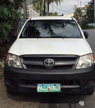 Well-kept Toyota Hilux 2008 for sale 