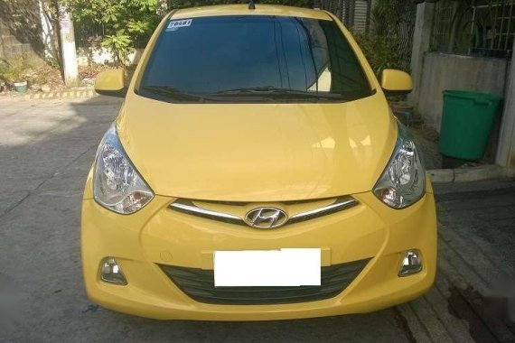 Hyundai Red Yellow GLS 2014 Manual for sale