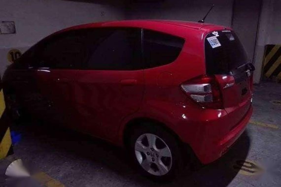 Honda Jazz 2009 red for sale