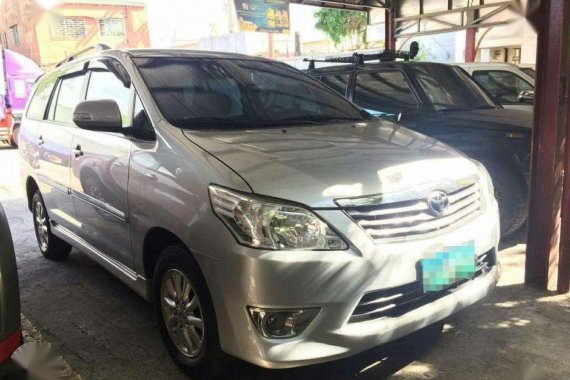 For sale 2011 Toyota Innova G Matic OR Hilux 4x4 or Innova V