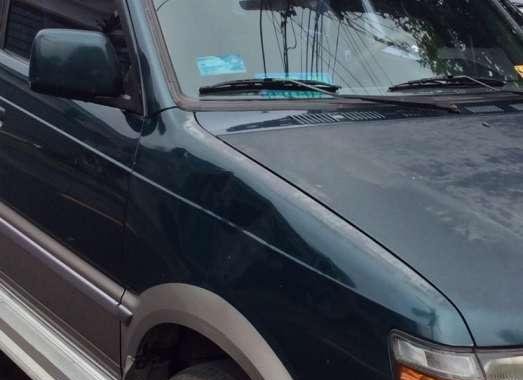 Toyota Revo 2000 glx gas for sale