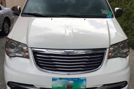 2013 Chrysler Town and Country for sale