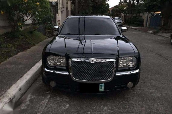 2008s Chrysler Hemi 300C for sale